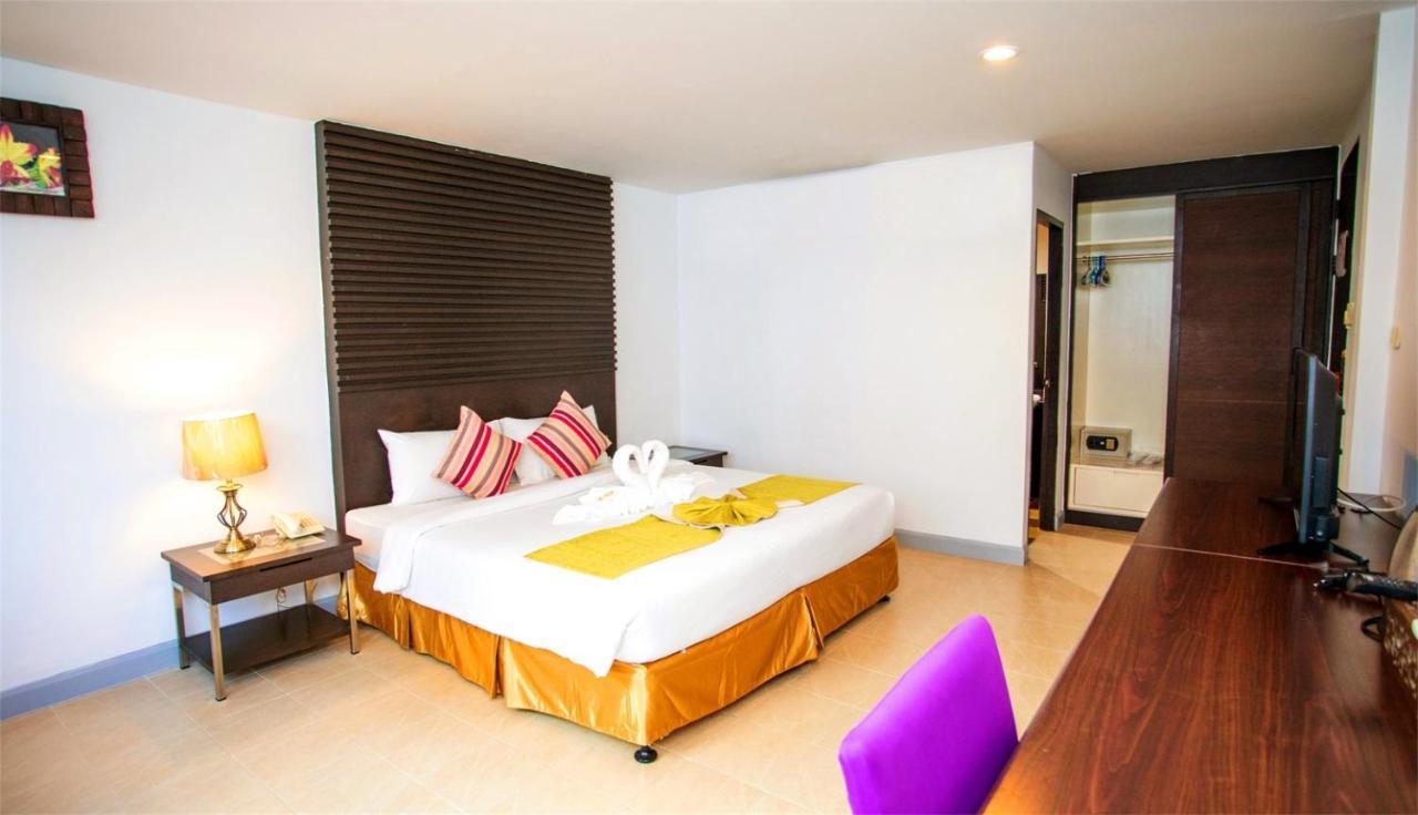 מלון Sino House Patong מראה חיצוני תמונה