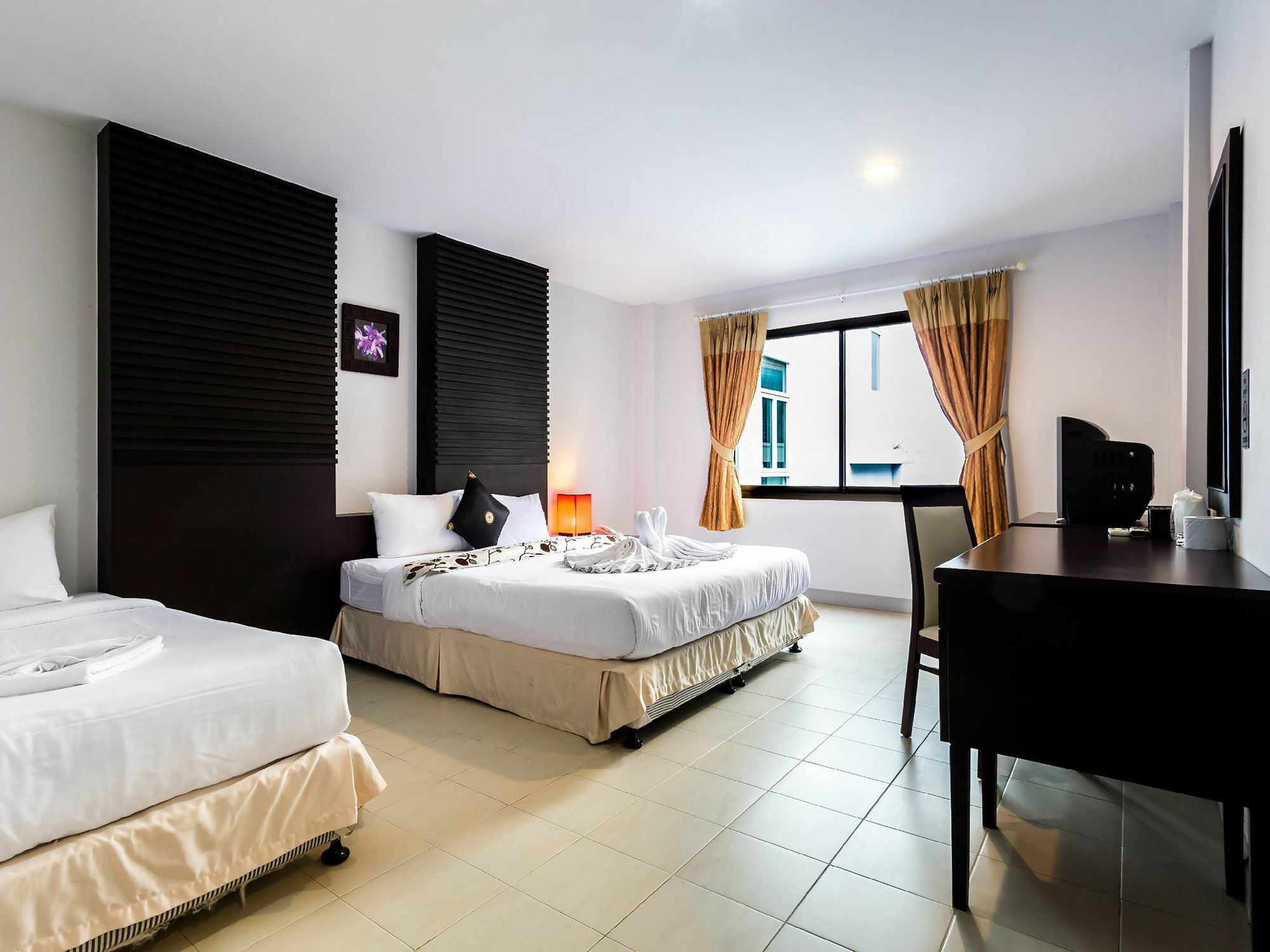 מלון Sino House Patong מראה חיצוני תמונה